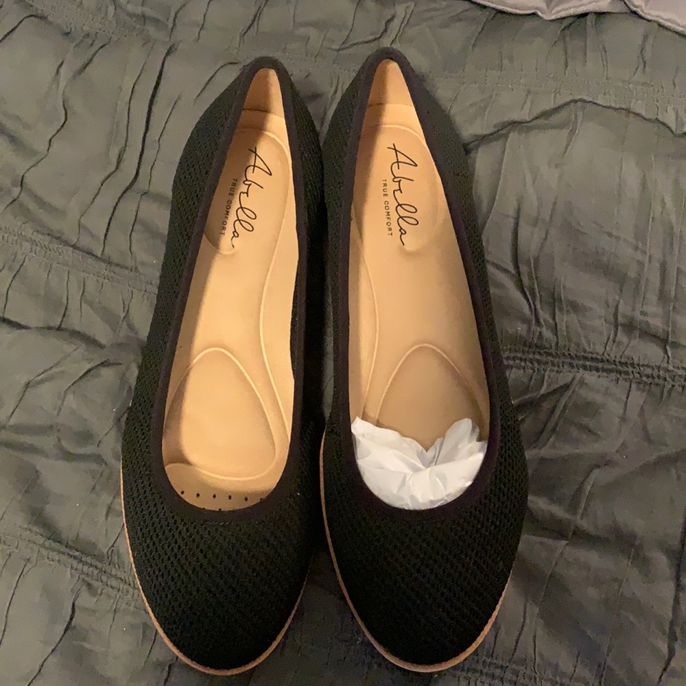 Knit flats